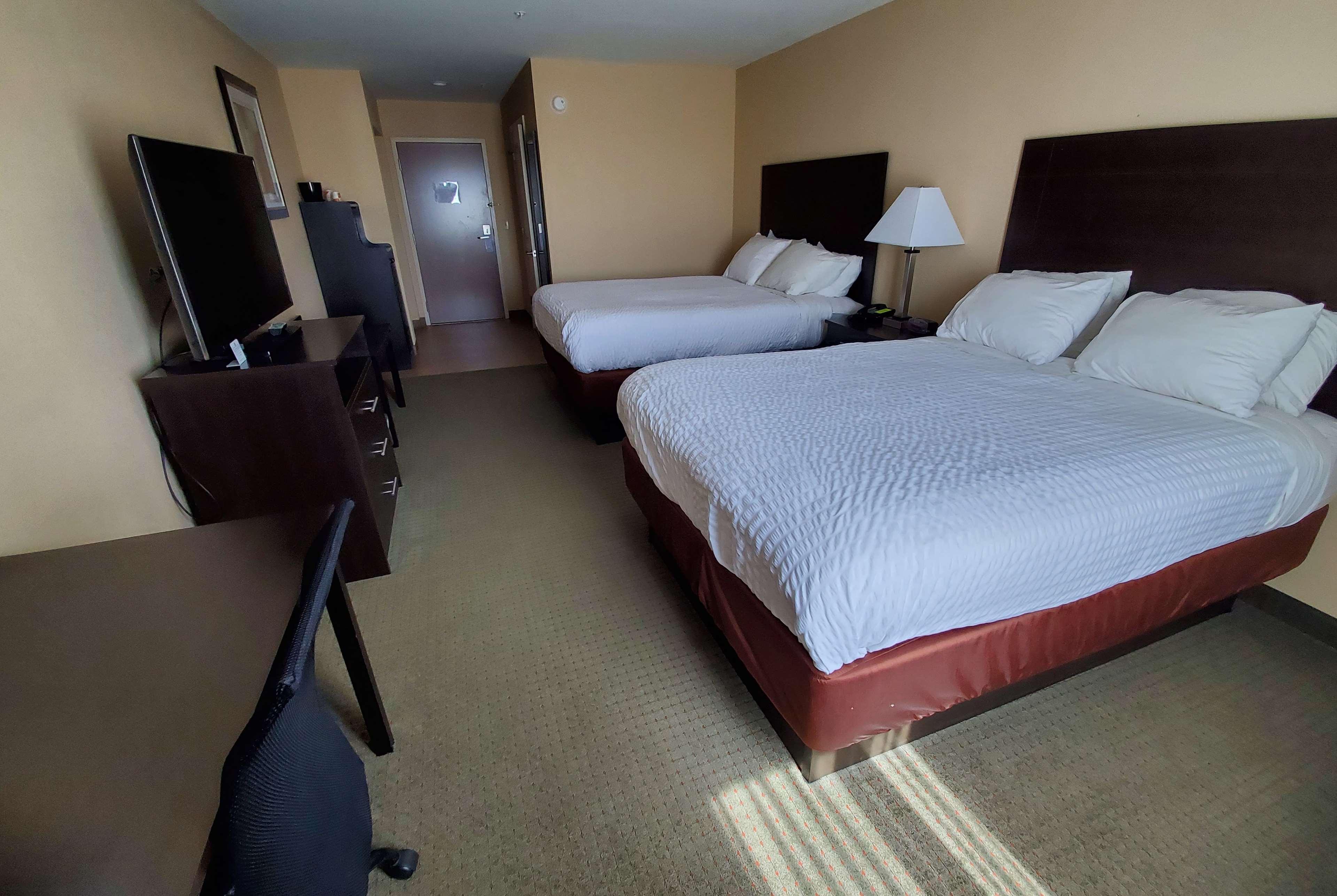 Days Inn & Suites By Wyndham Florence/Jackson Area מראה חיצוני תמונה